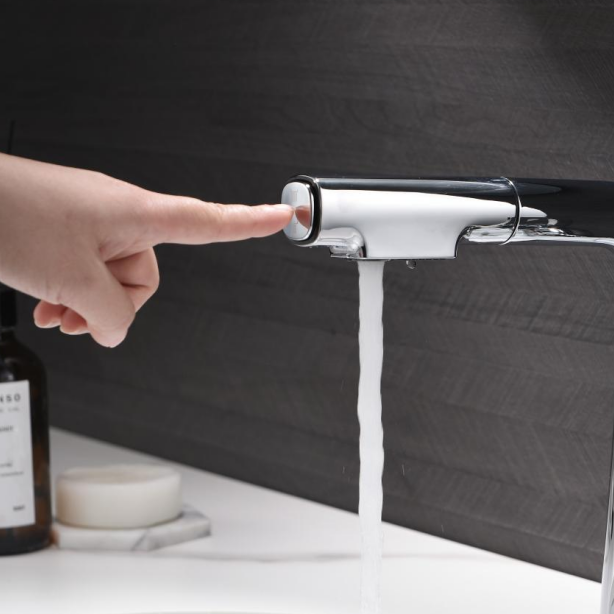 Robinet de lavabo rétractable à poignée unique avec affichage de la température Robinets de salle de bains en acier inoxydable noir