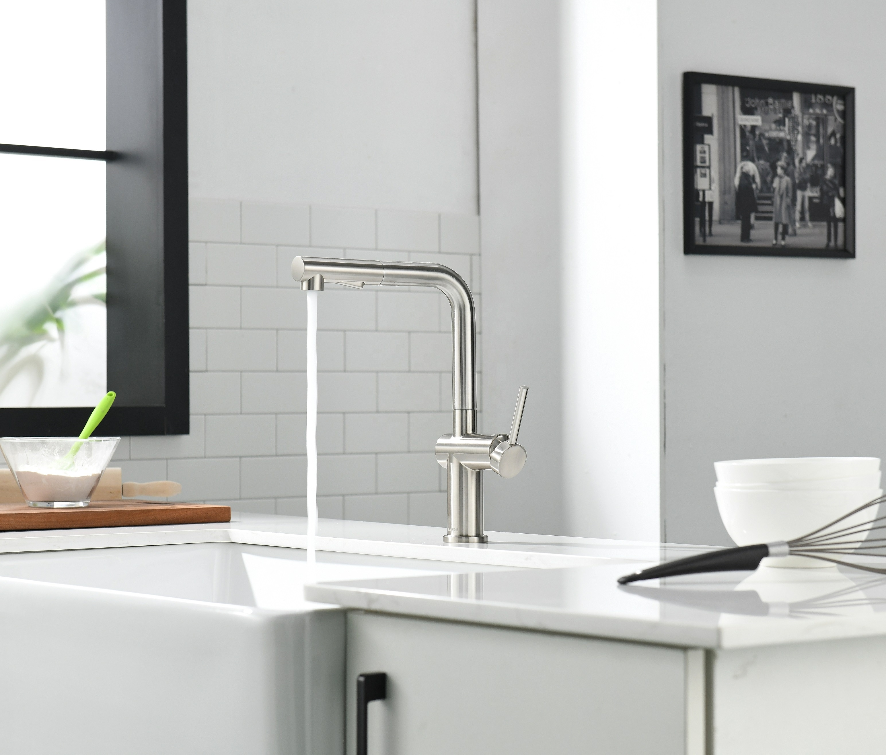 Robinet de cuisine répandu Robinet de cuisine en acier inoxydable Robinet de cuisine Robinet mitigeur extractible